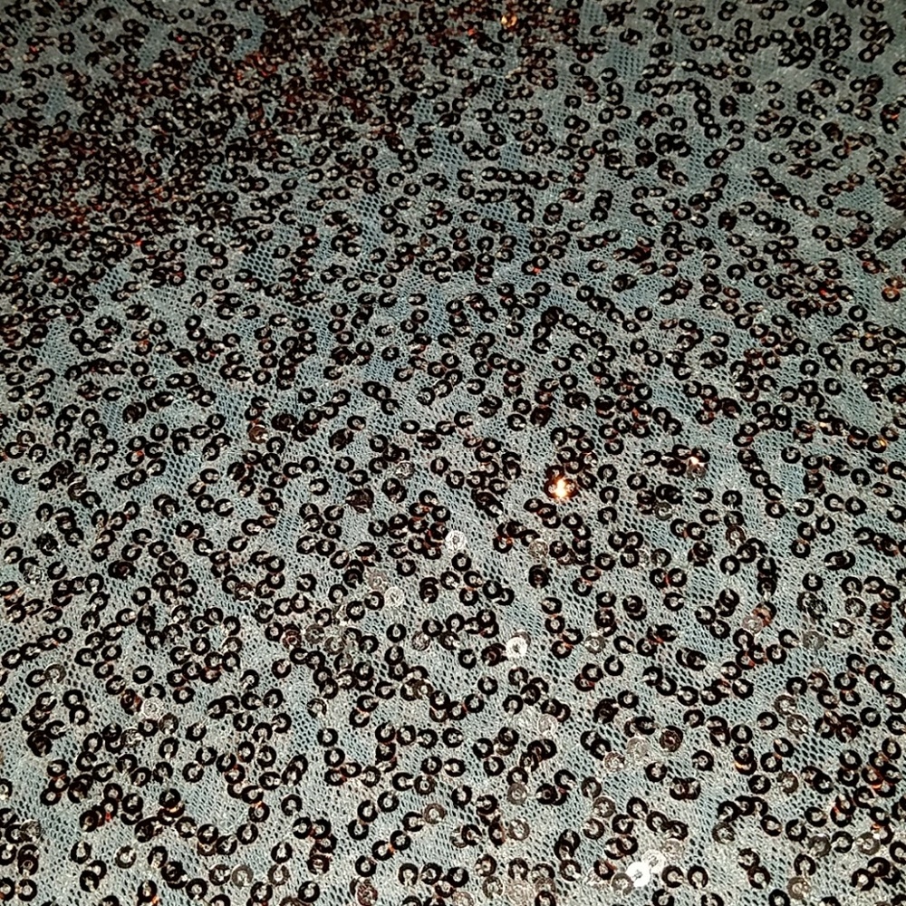 Tank - Picture 4 of 4